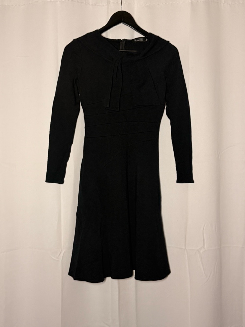 Rickie Freeman Teri Jon Black Long-Sleeve Knit Dress with Neck Tie Detail